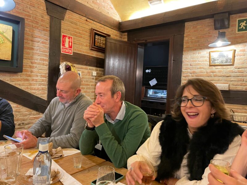 Comida amigos Los Lagares 2023