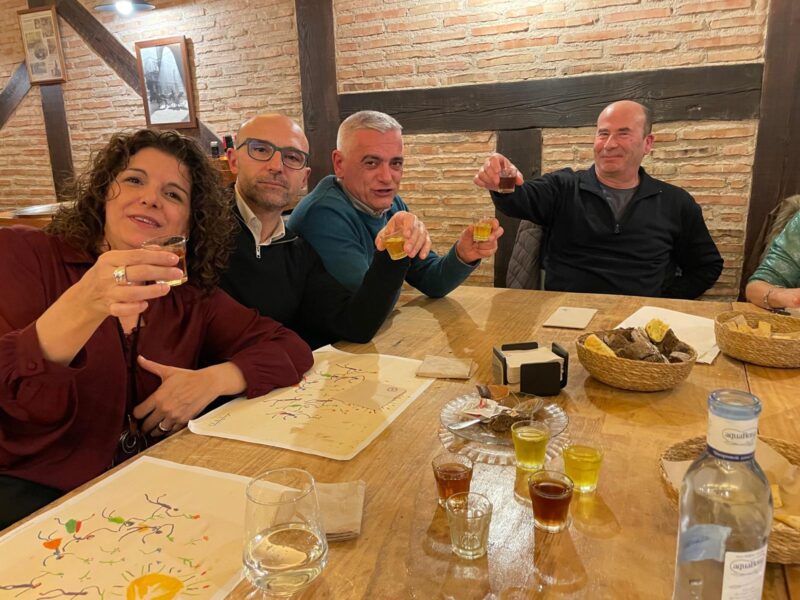 Comida amigos Los Lagares 2023